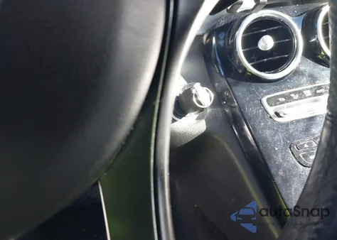 2016 Mercedes-Benz C 300 4Matic from USA, damaged, VIN 55SWF4KB2GU111948